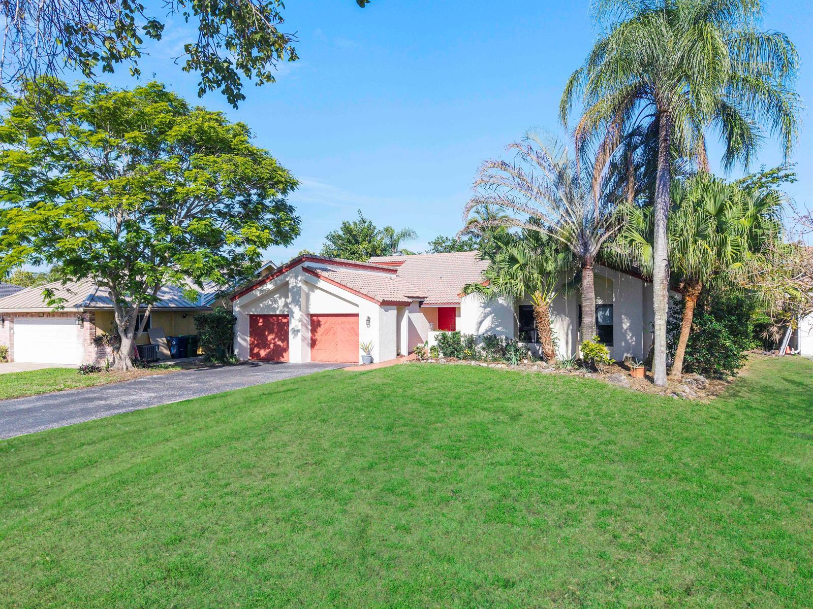 10551 NW 3rd Manor, Coral Springs FL 33071
