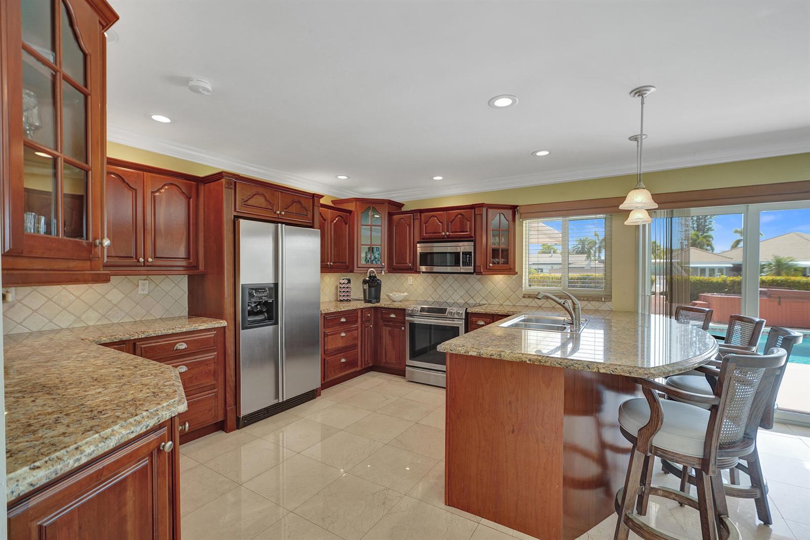 5530 Bayview Drive, Fort Lauderdale FL 33308 photo 5