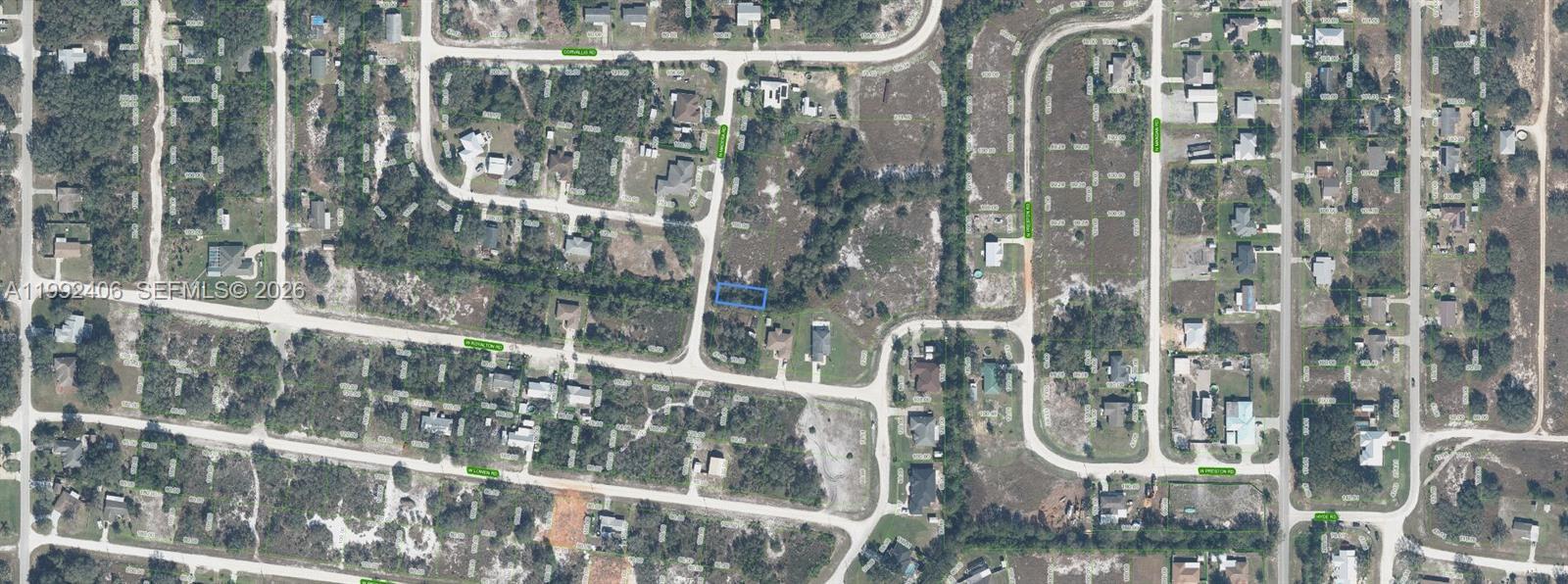 240 N Madera Road, Avon Park FL 33825 photo 2