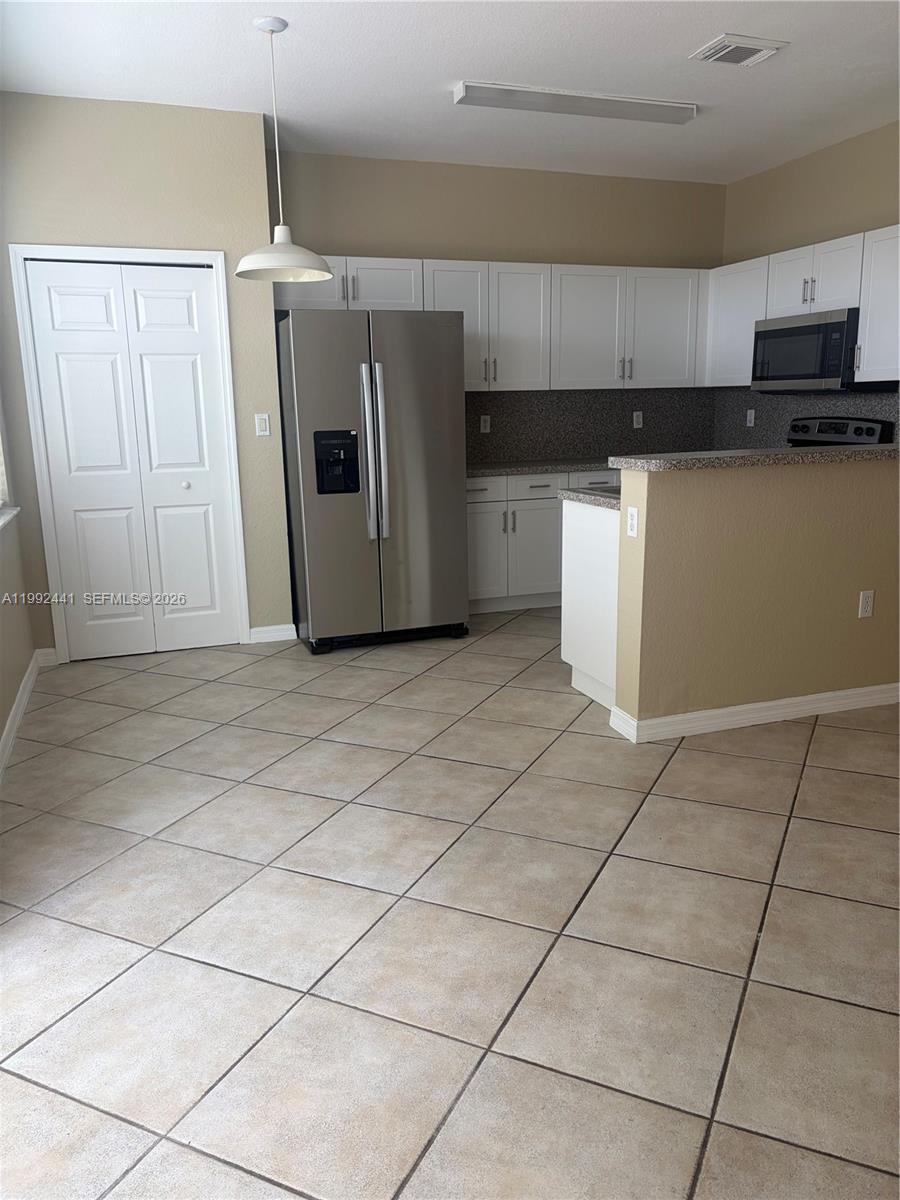12398 SW 125th Ter, Miami FL 33186 photo 3