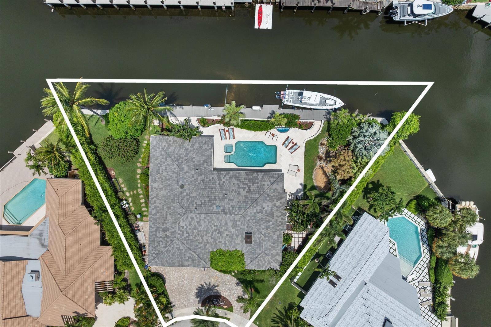 830 NE Boca Bay Colony Drive, Boca Raton FL 33487 photo 5