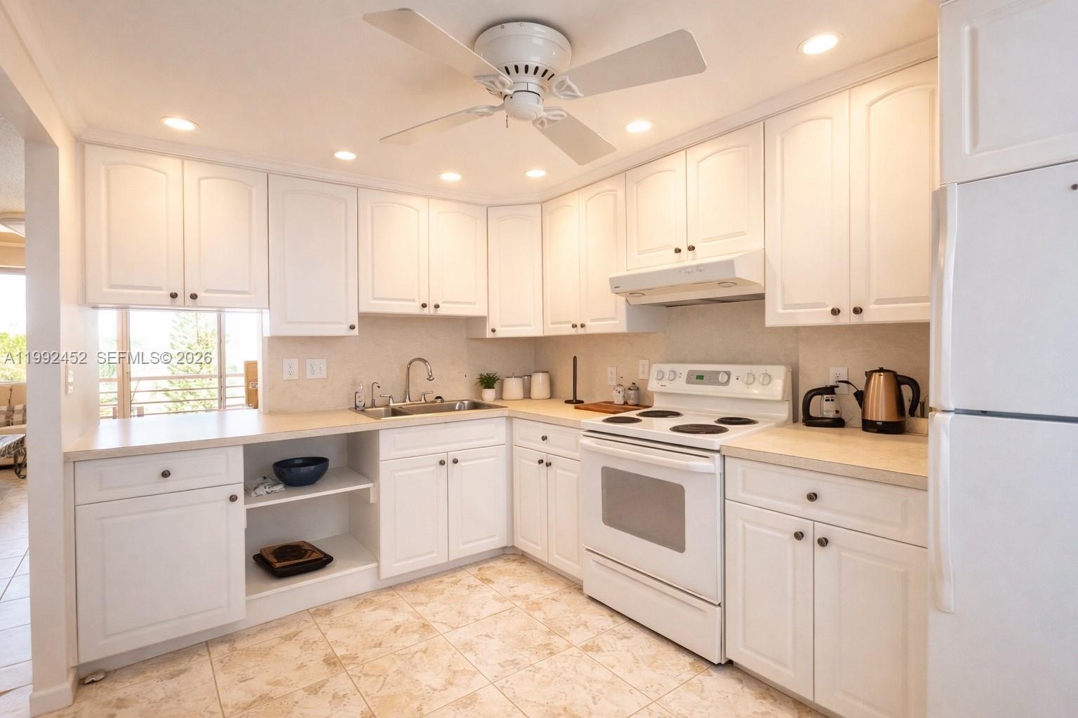 1425 Atlantic Shores Blvd # 501, Hallandale Beach FL 33009 photo 3