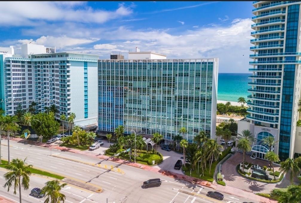 5055 Collins Ave # 2K, Miami Beach FL 33140 photo 2