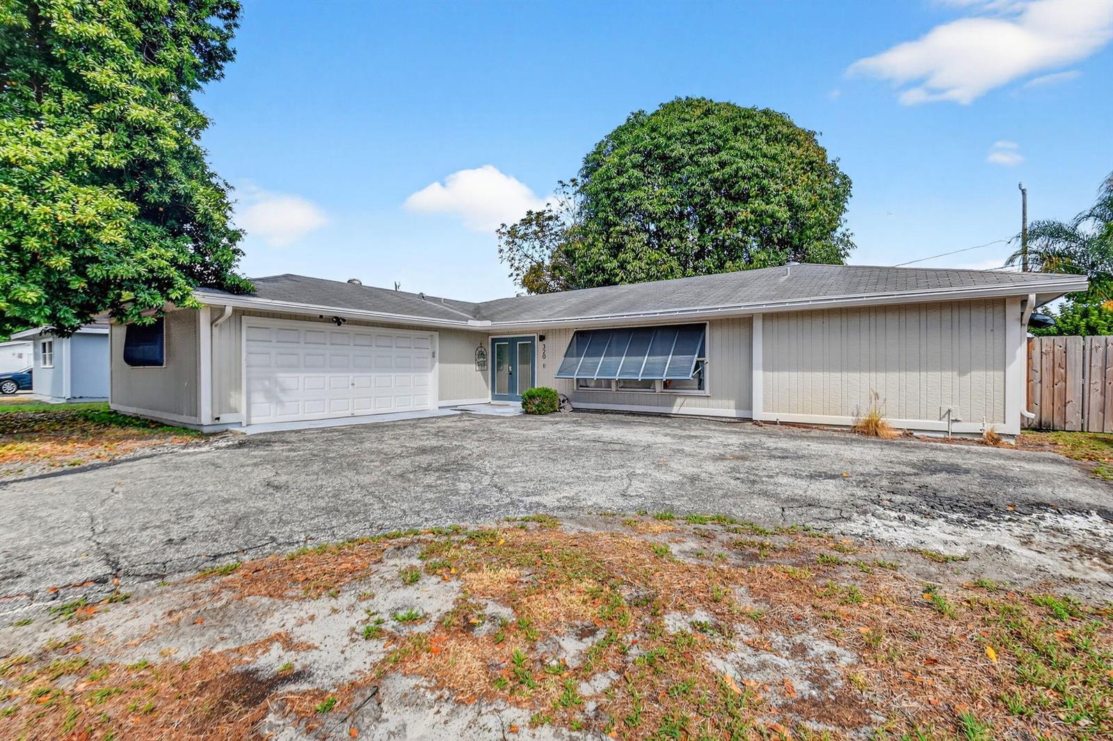 320 Riverdale Road, Palm Springs FL 33461 photo 3