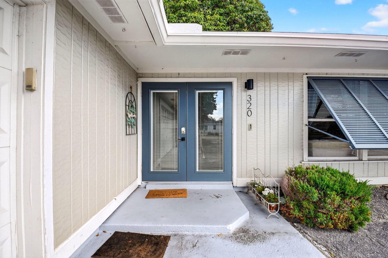 320 Riverdale Road, Palm Springs FL 33461 photo 4