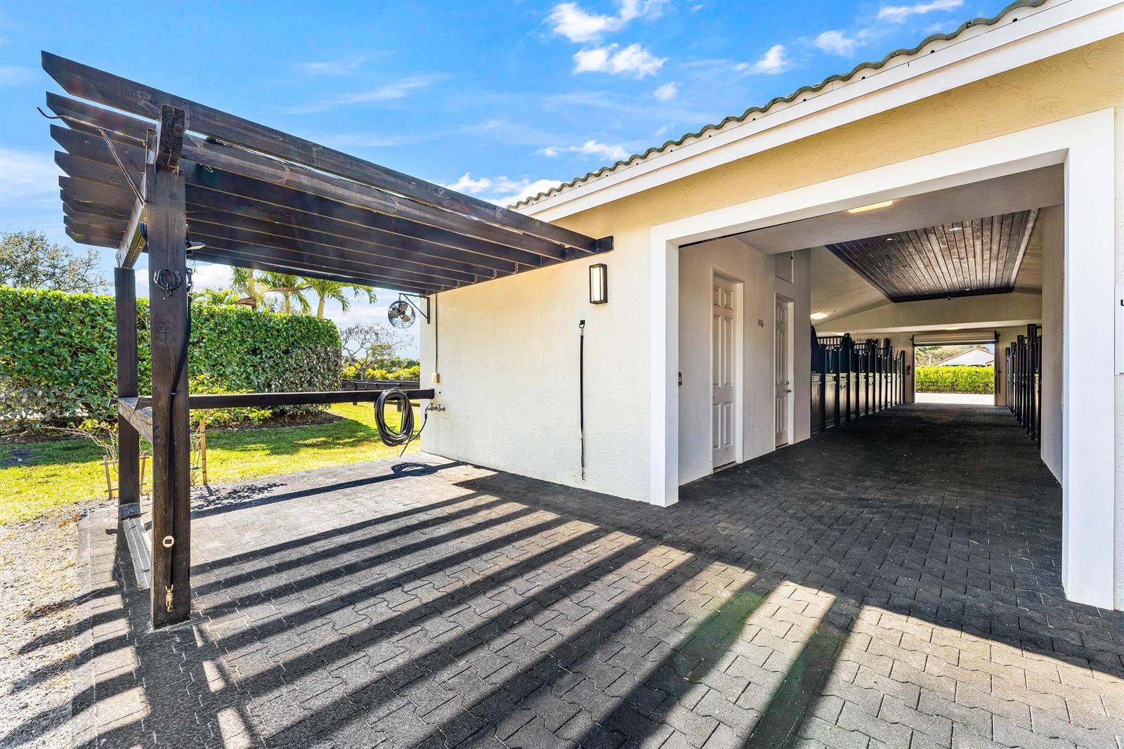 14628 Draft Horse Lane, Wellington FL 33414 photo 2