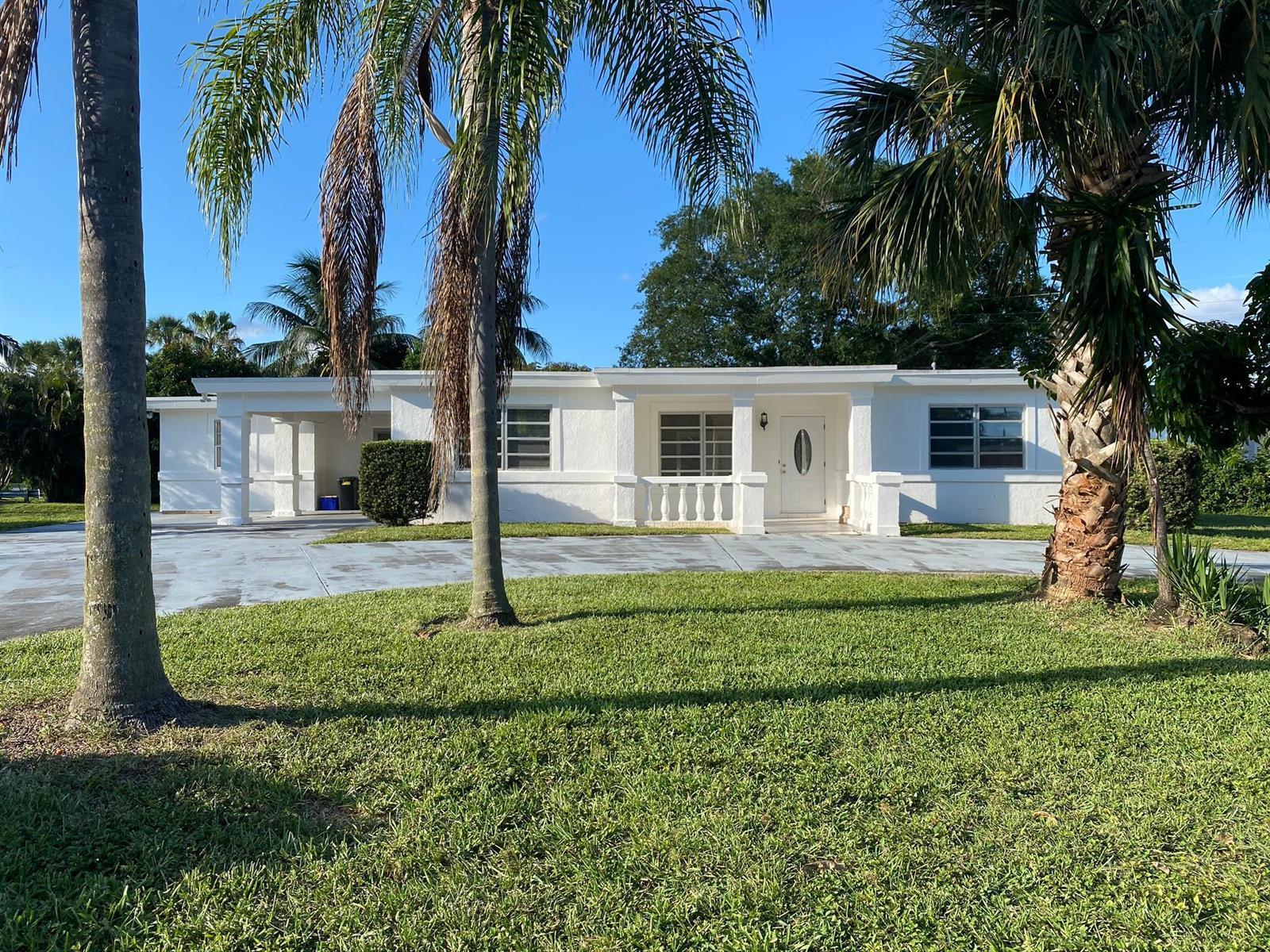 7500 W Lake Drive, Lake Clarke Shores FL 33406 photo 3