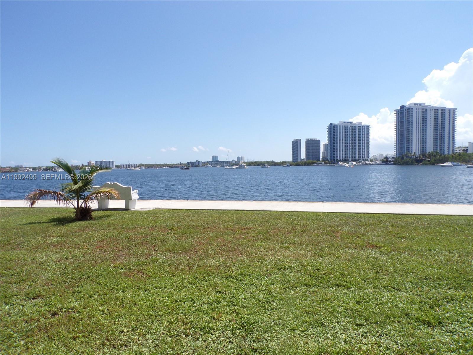 2920 Point East Dr # N111, Aventura FL 33160