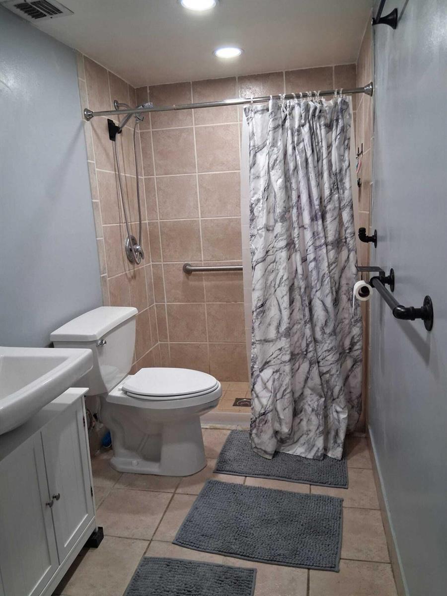 3161 NW 47th Terrace # 111, Lauderdale Lakes FL 33319 photo 4