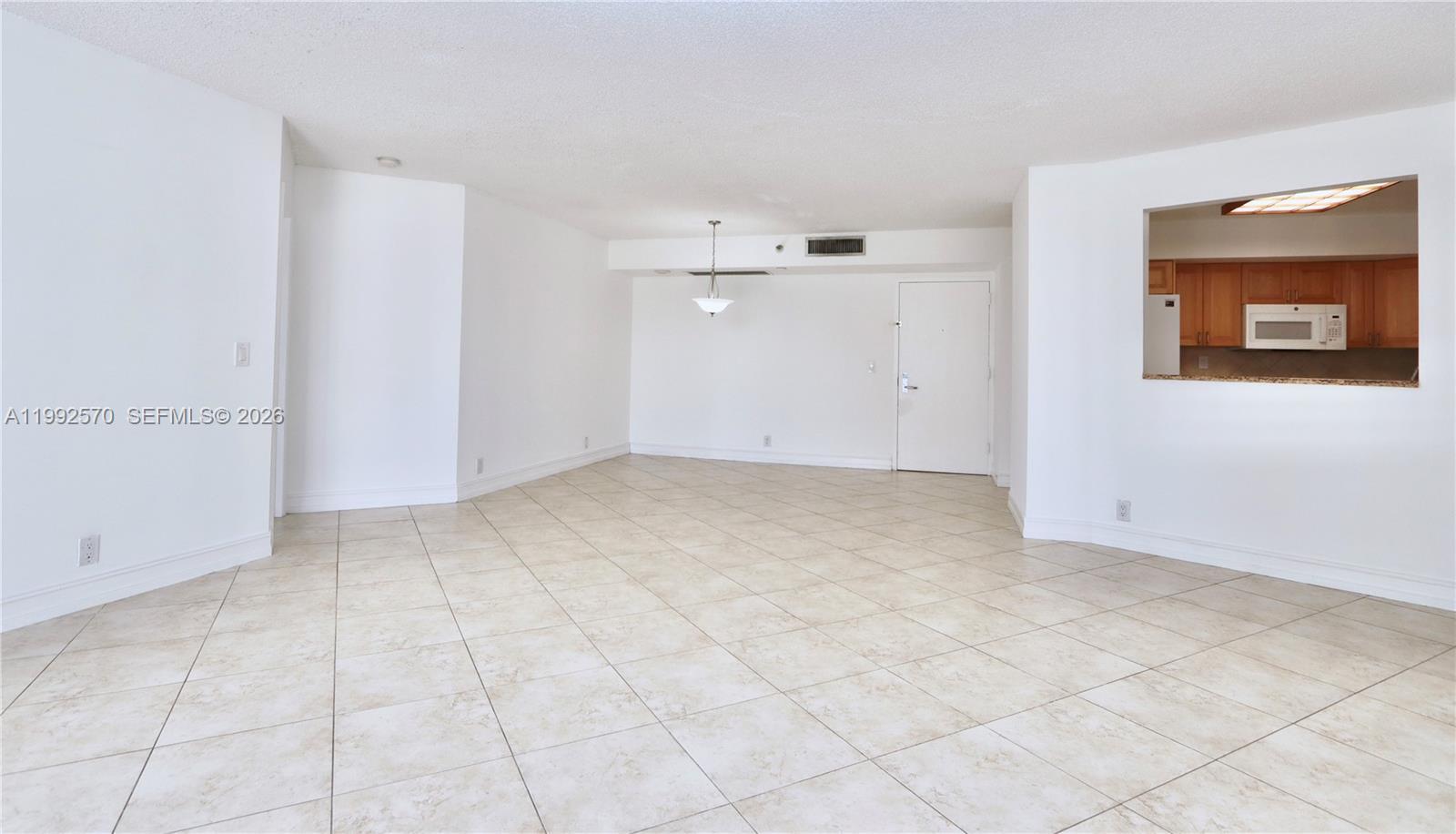 3500 Mystic Pointe Dr # 1207, Aventura FL 33180 photo 5