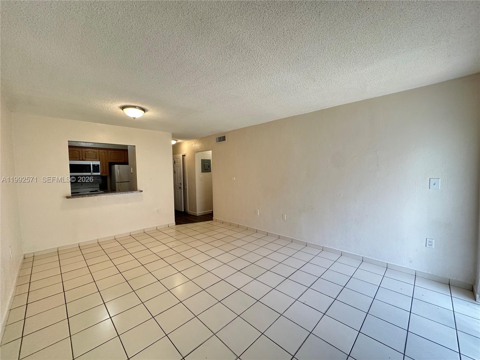 1008 NW 45th Ave # 08, Miami FL 33126 photo 3