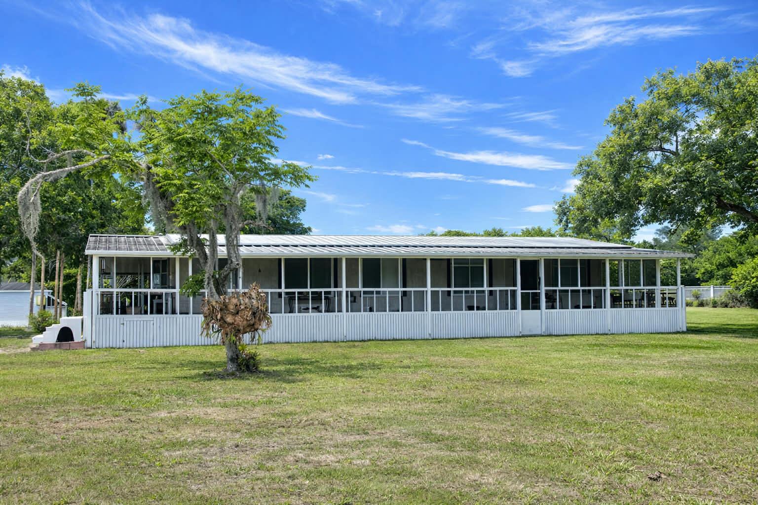 4523 SE 30th Street, Okeechobee FL 34974