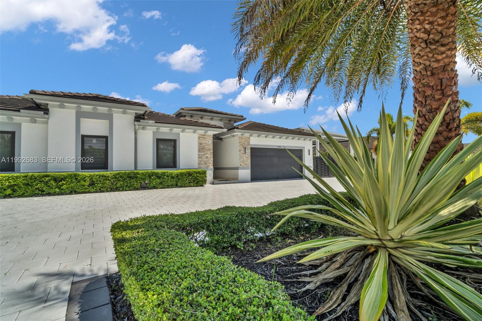 21301 SW 132nd Ct, Miami FL 33177 photo 3