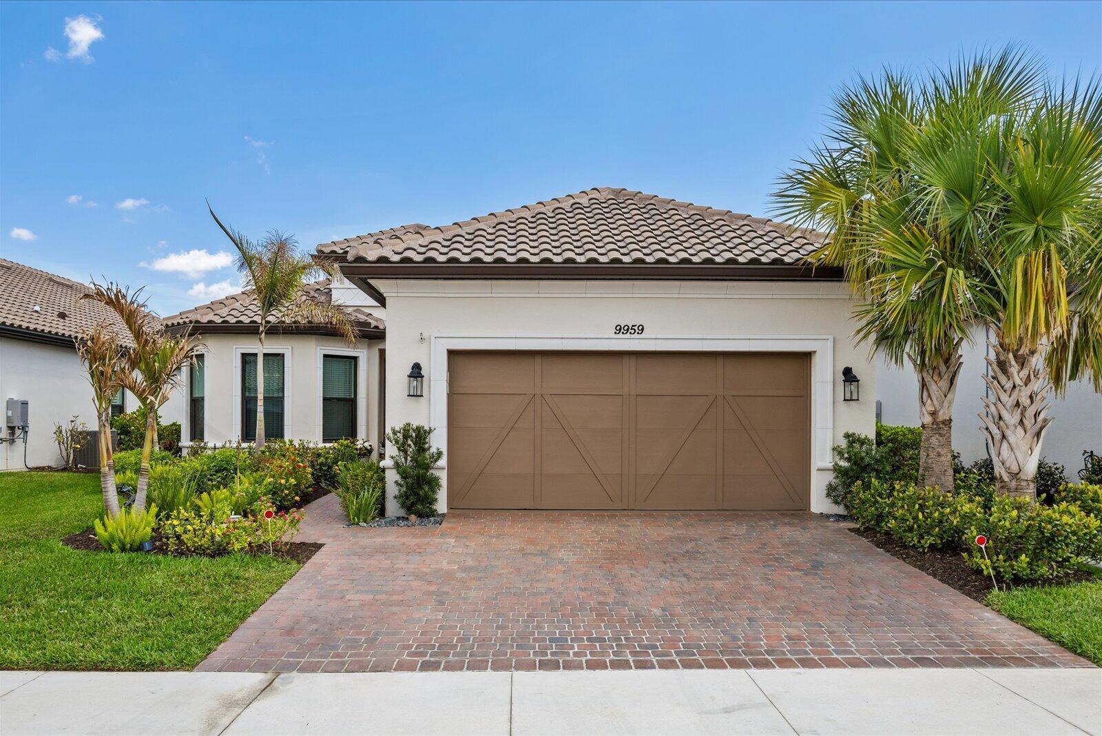 9959 SW Cloister Drive, Port St. Lucie FL 34987 photo 2