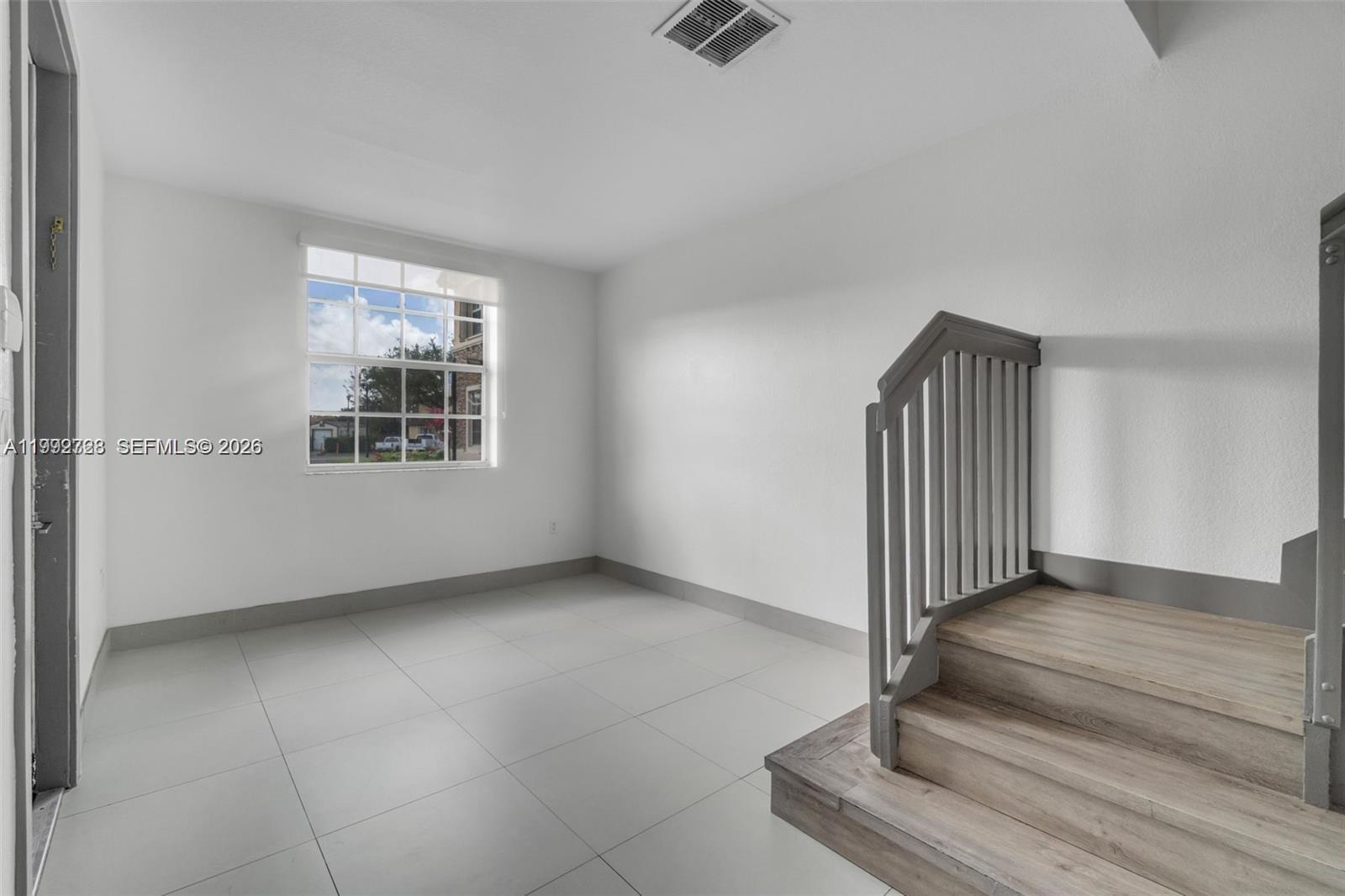 1720 NE 33rd Ave # 5, Homestead FL 33033 photo 3