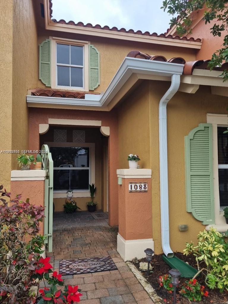 1083 SW 143 Ave # 1206, Pembroke Pines FL 33027 photo 2