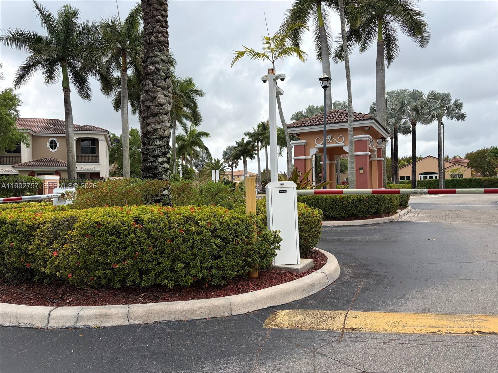 2281 NE 42nd Ave, Homestead FL 33033 photo 5