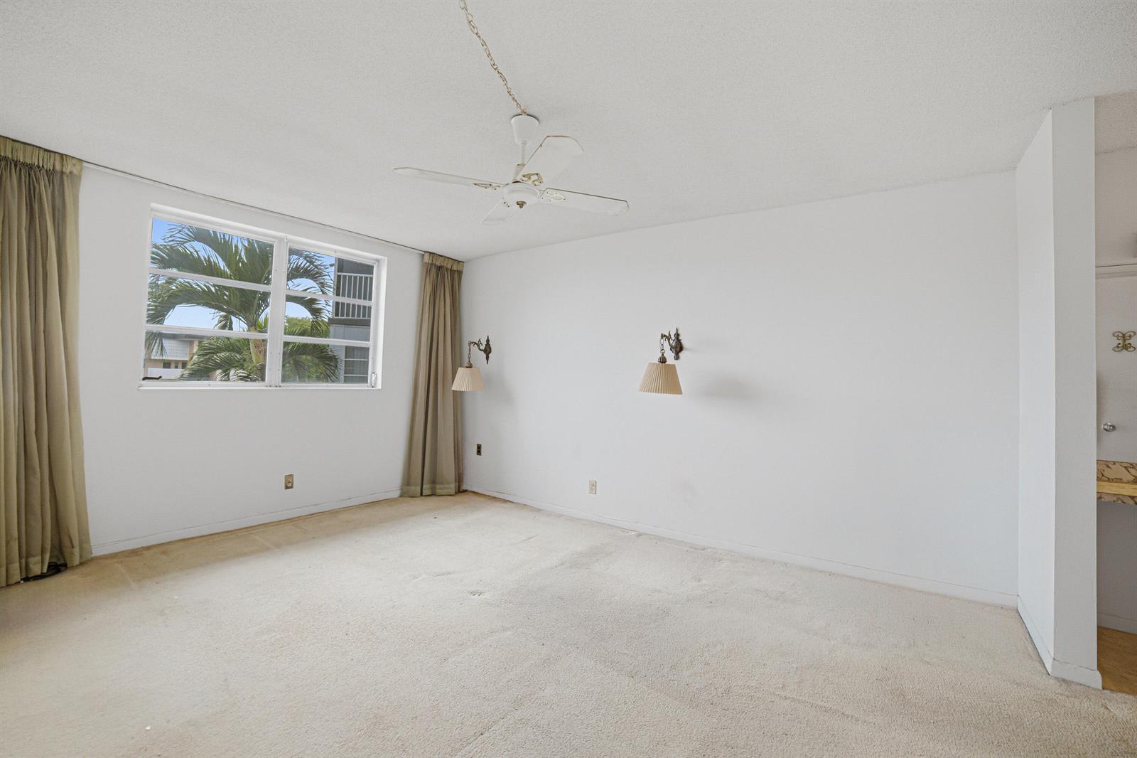 2861 NW 47th Terrace # 305b, Lauderdale Lakes FL 33313 photo 4