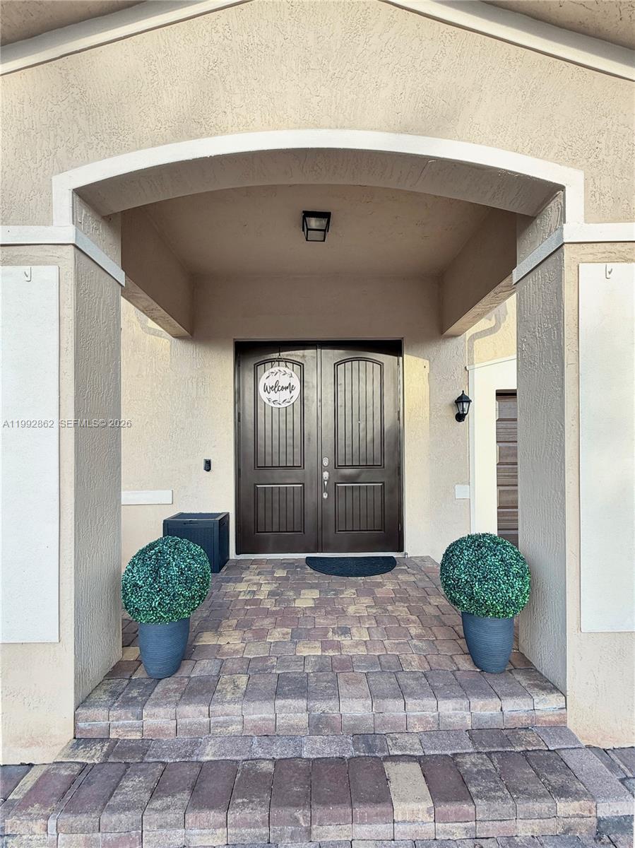 25301 SW 119th Ct, Homestead FL 33032 photo 2