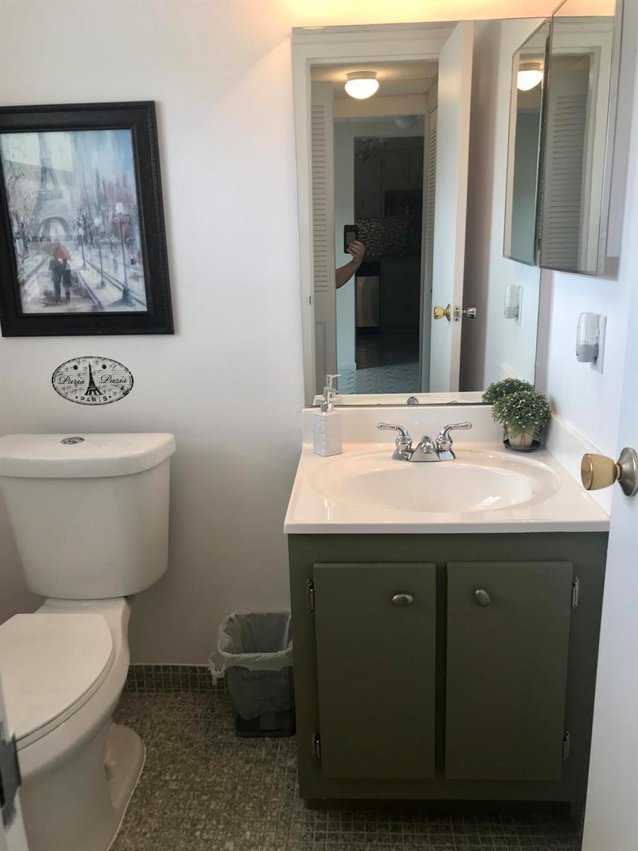 1010 Country Club Drive # 206, Margate FL 33063 photo 5
