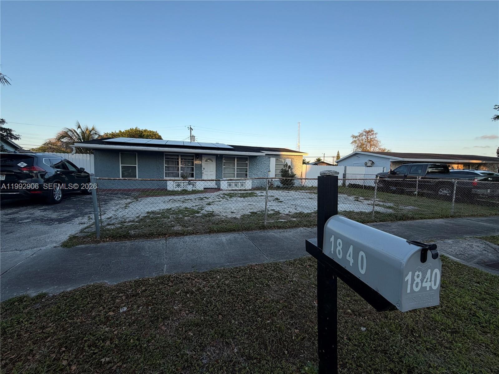 1840 NW 33rd Ter, Lauderhill FL 33311
