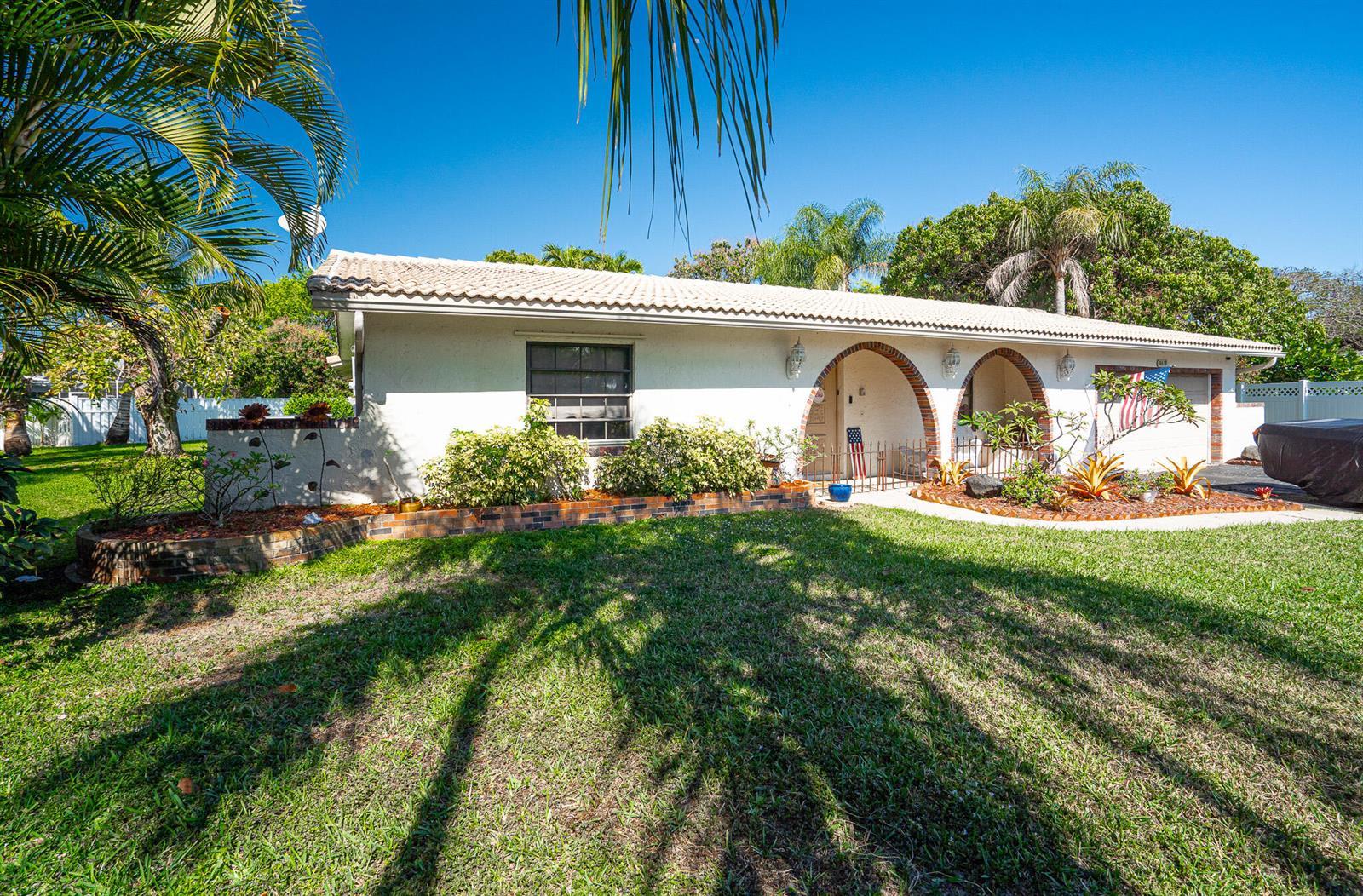 8619 NW 26th Court, Coral Springs FL 33065 photo 2
