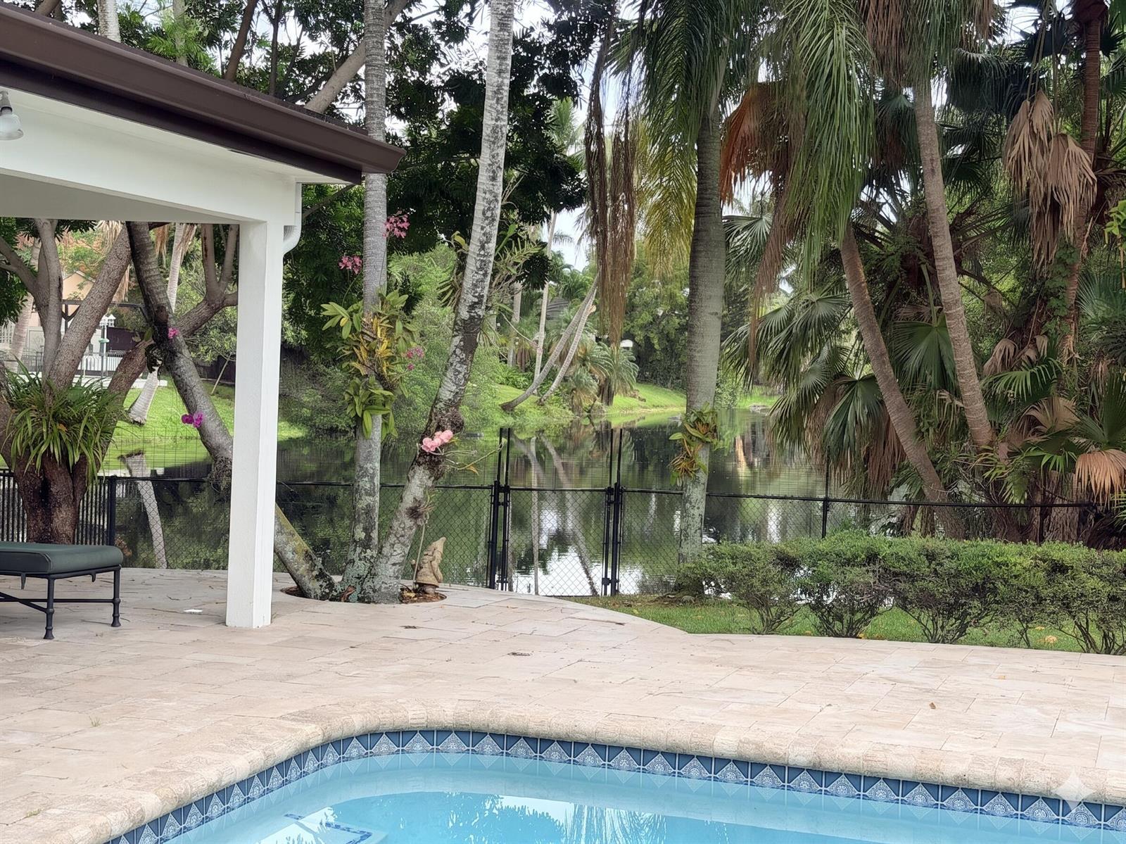 9721 Sea Turtle Drive, Plantation FL 33324 photo 3