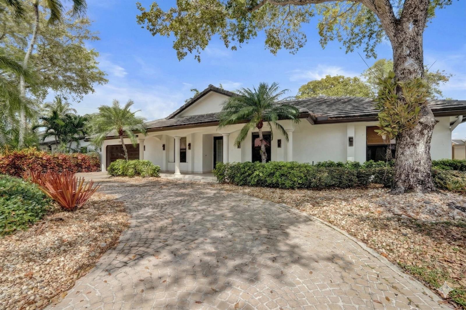 9721 Sea Turtle Drive, Plantation FL 33324