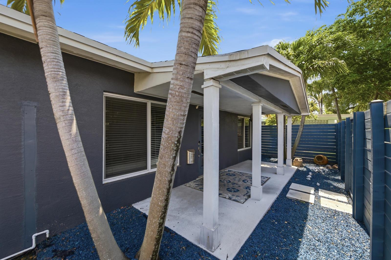 3690 NE 16th Avenue, Oakland Park FL 33334 photo 4