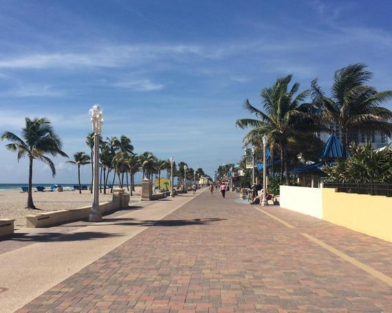 511 S Surf Road, Hollywood FL 33019