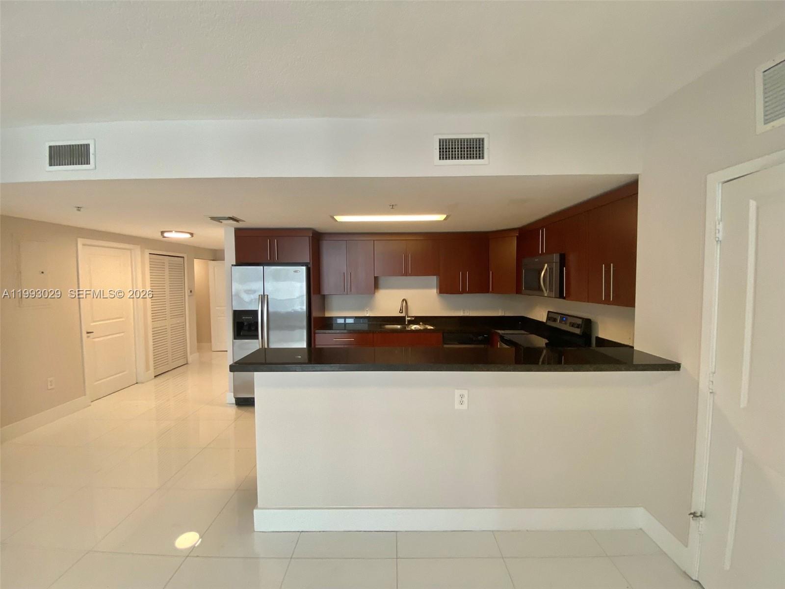 170 SE 14th St # 2208, Miami FL 33131