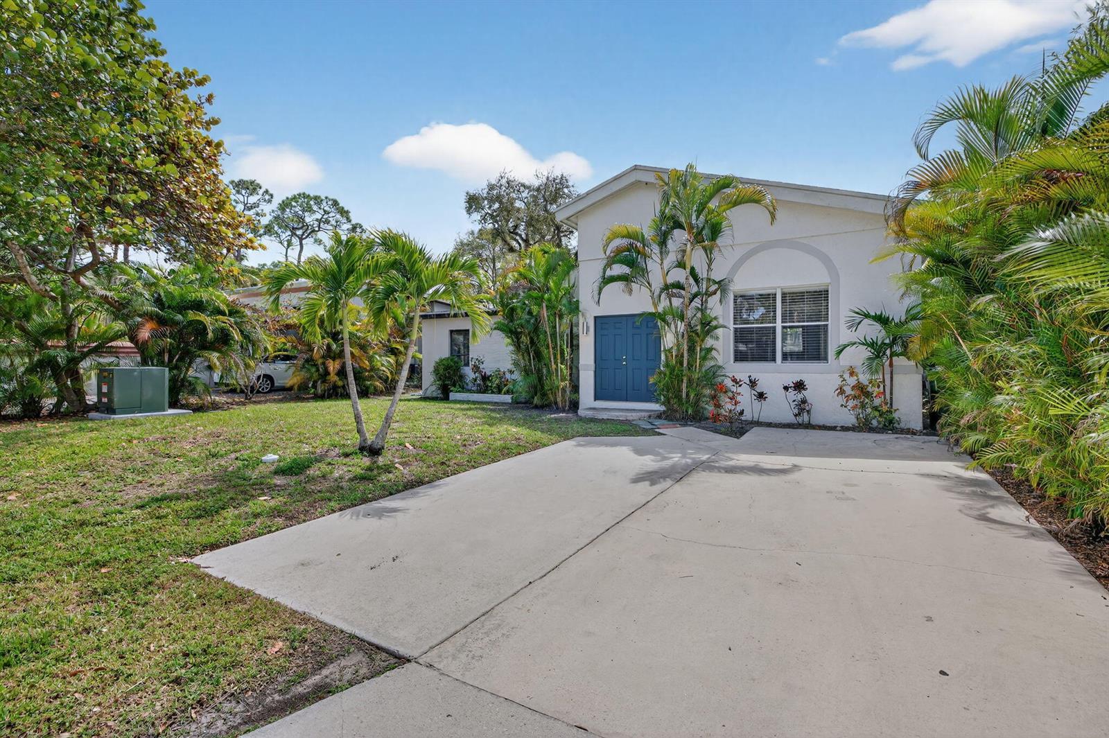 1720 SW 14th Street, Fort Lauderdale FL 33312 photo 3