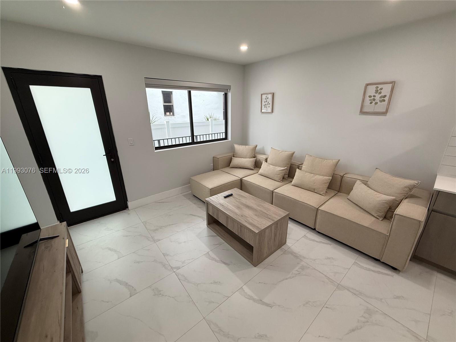 944 Jefferson Ave # 15, Miami Beach FL 33139 photo 4