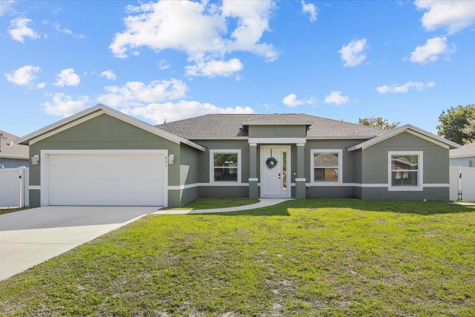 621 SE Prineville Street, Port St. Lucie FL 34983