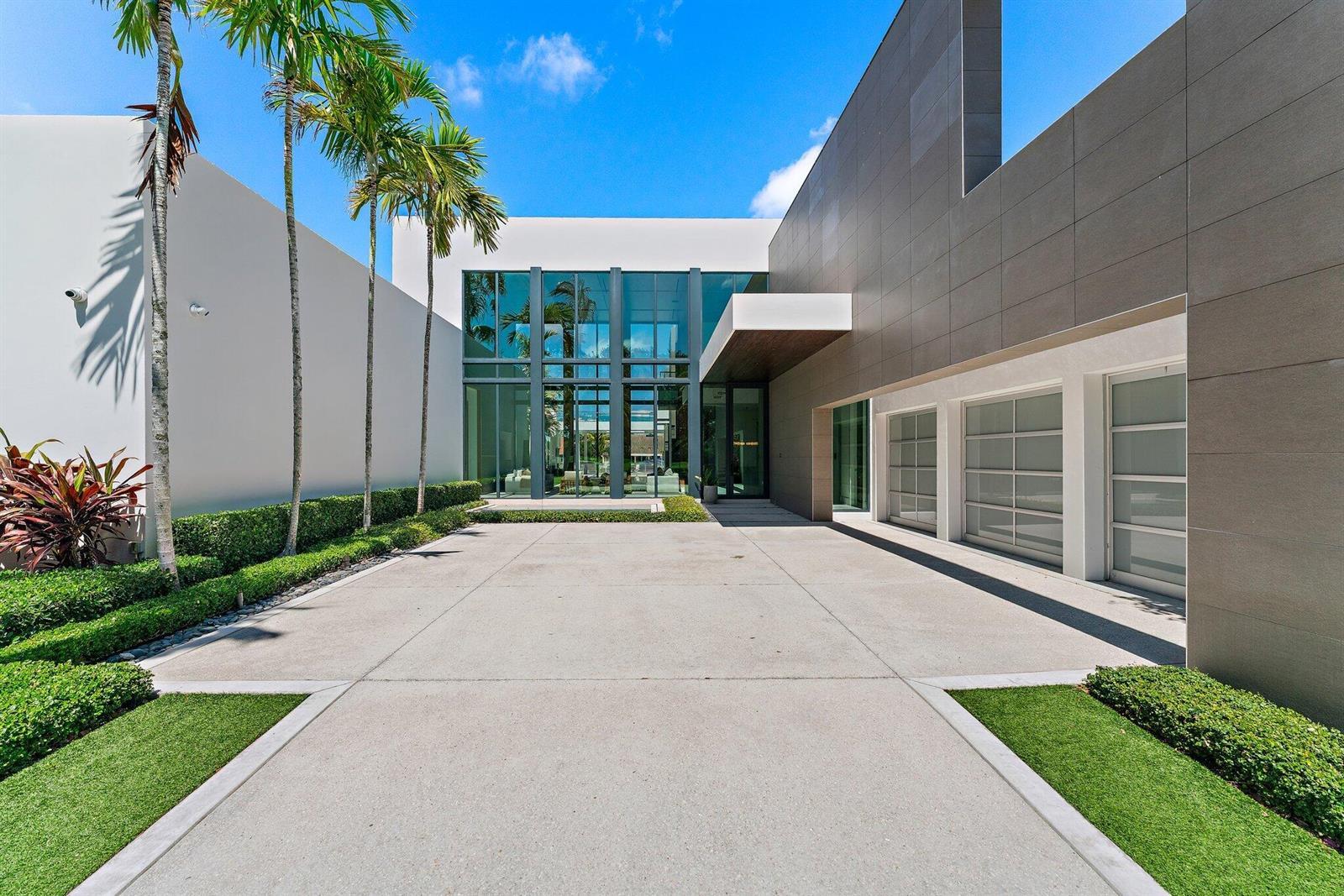 160 Spyglass Lane, Jupiter FL 33477 photo 2
