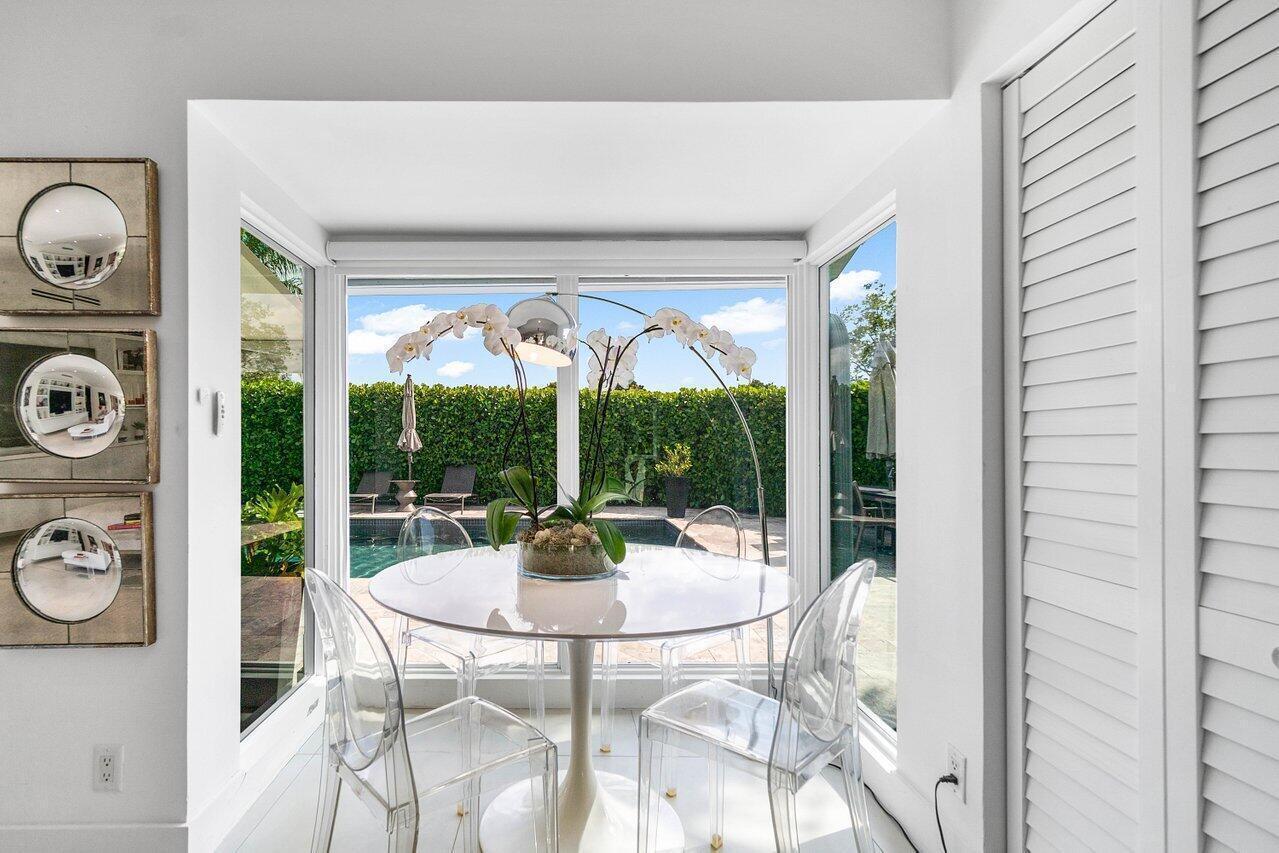 2320 Las Casitas Drive, Wellington FL 33414 photo 4