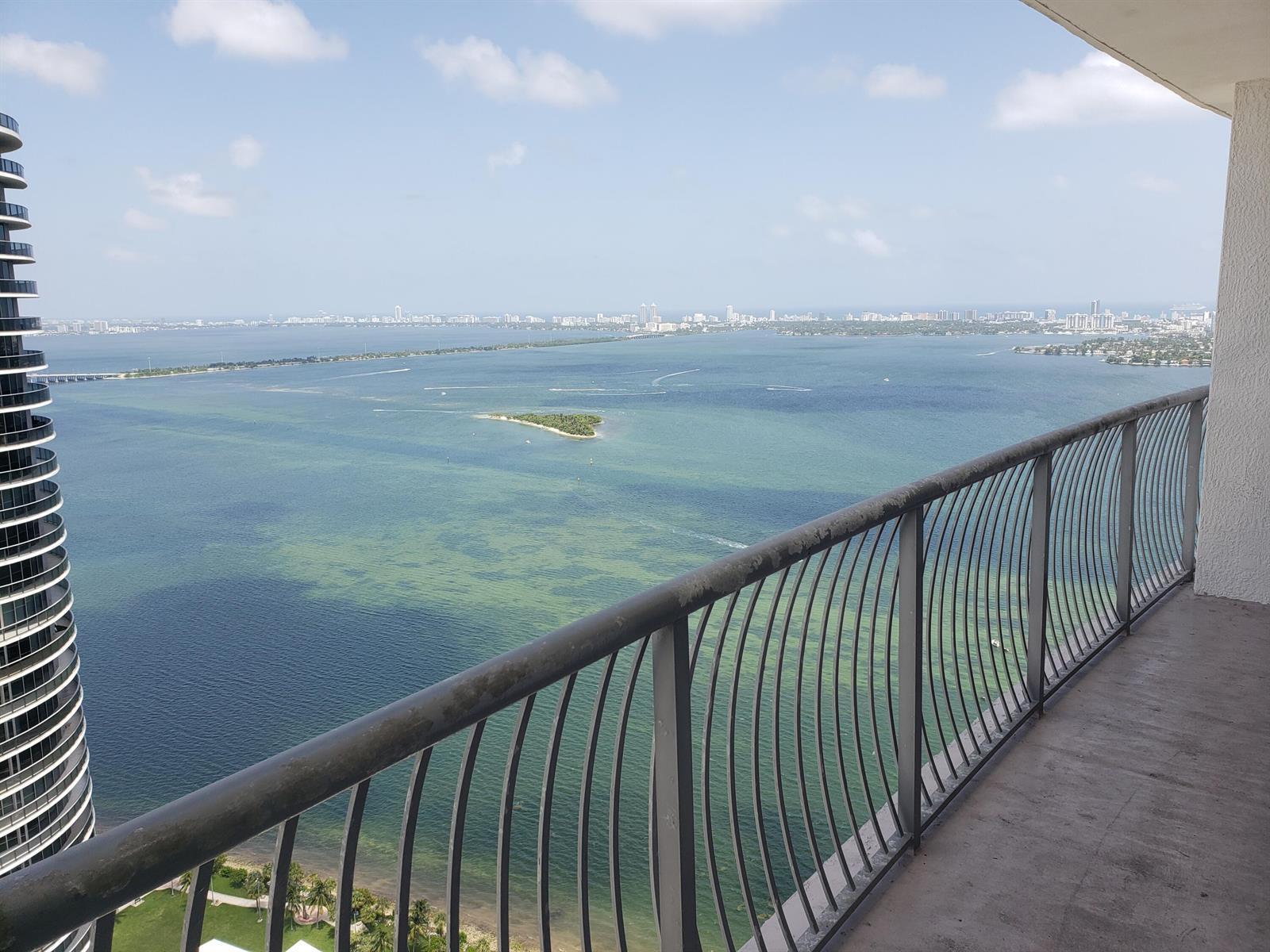 1750 N Bayshore Drive # 5205, Miami FL 33132