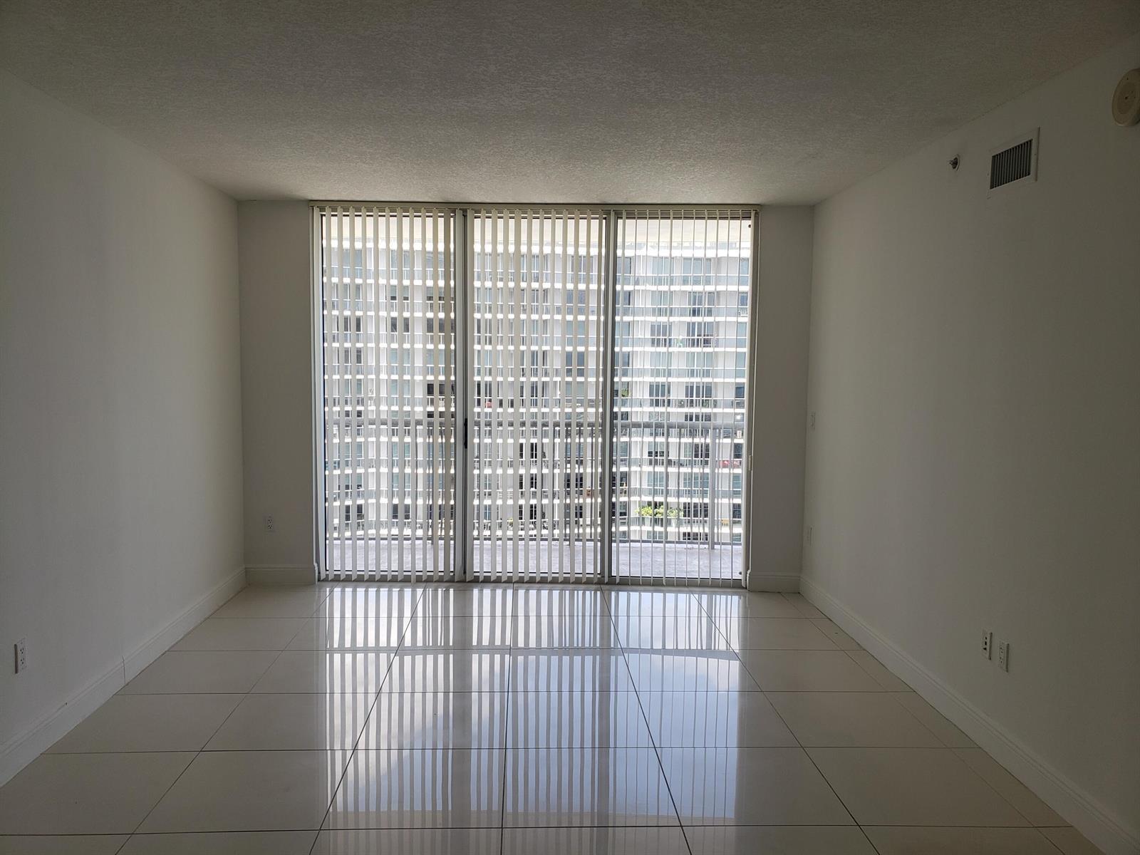 1750 N Bayshore Drive # 5205, Miami FL 33132 photo 4
