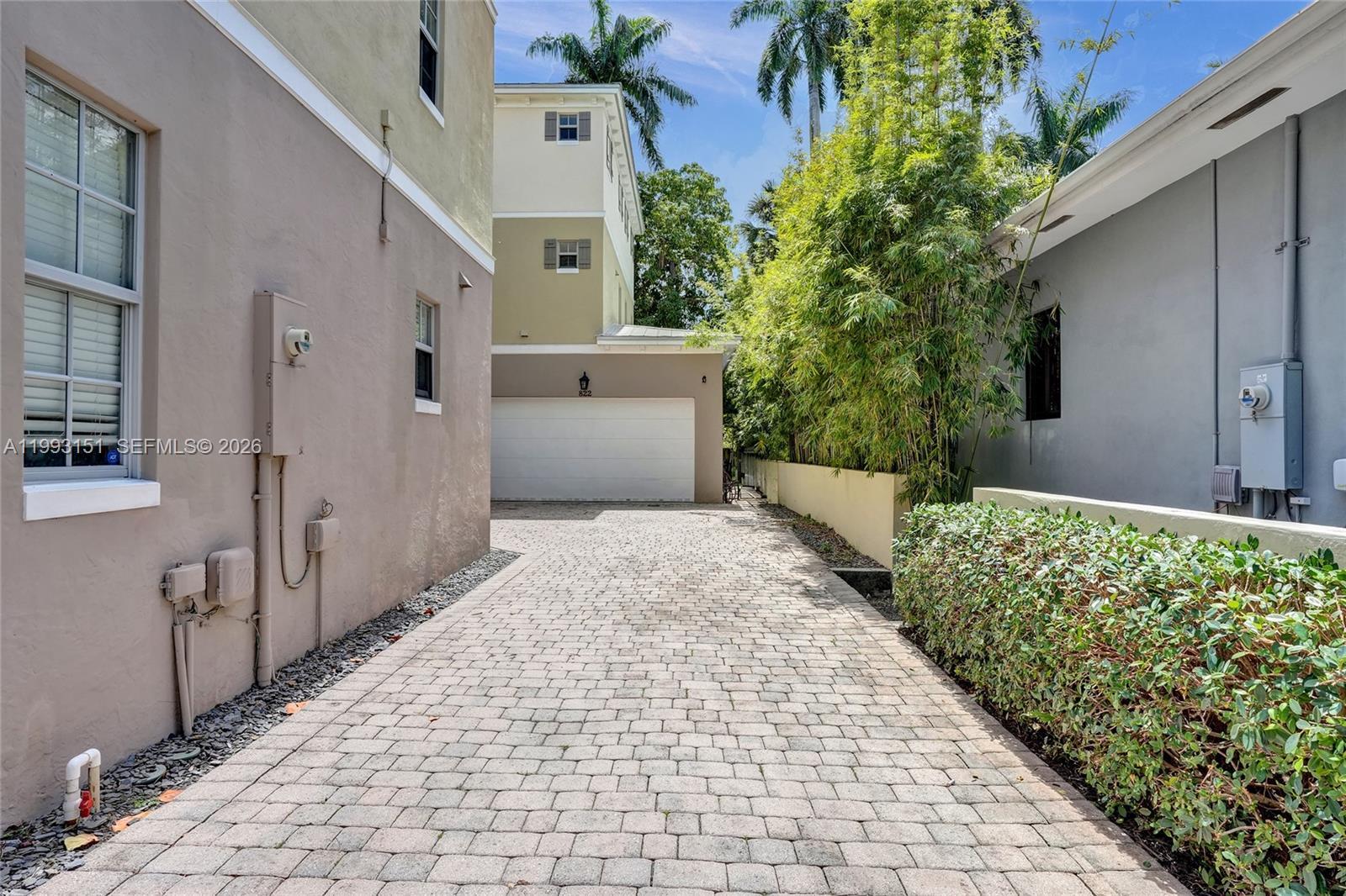 822 SW 10th St, Fort Lauderdale FL 33315 photo 2