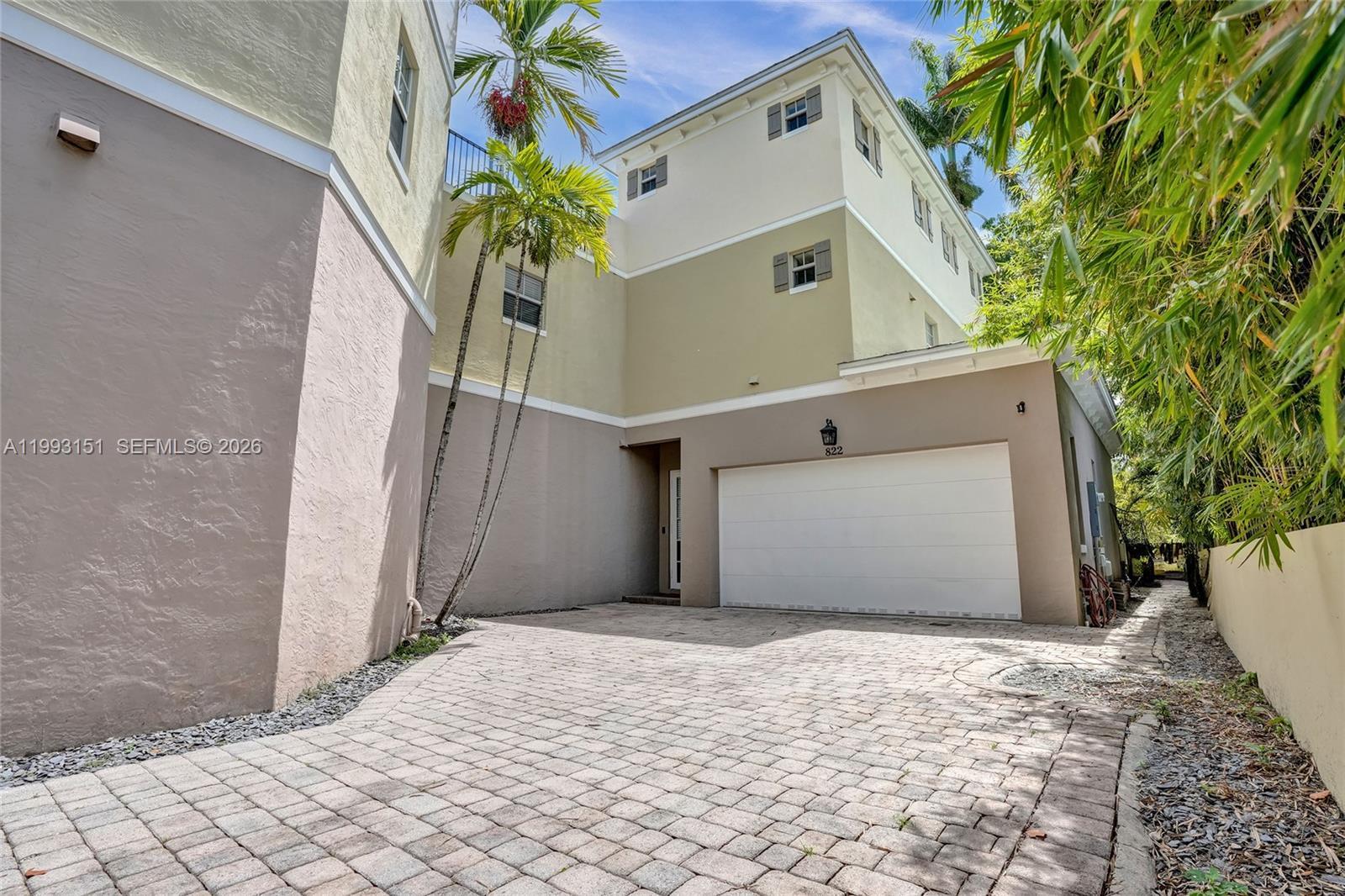 822 SW 10th St, Fort Lauderdale FL 33315 photo 3