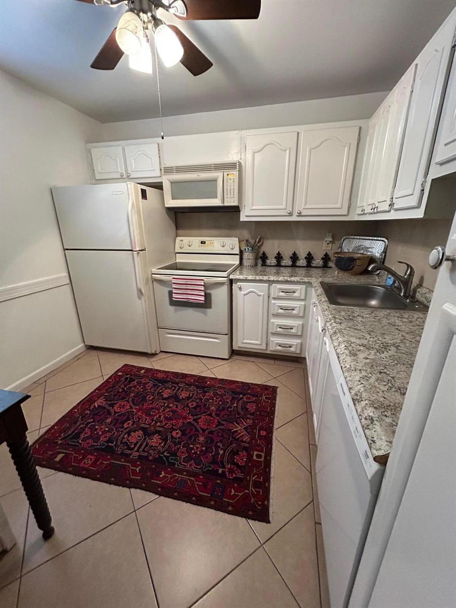 2515 NE 2nd Court # 202, Boynton Beach FL 33435 photo 3