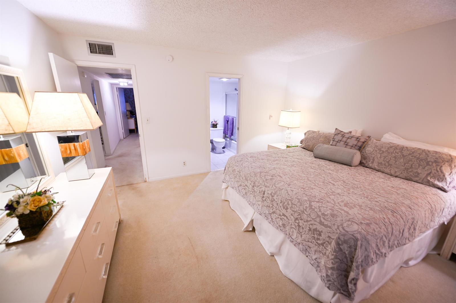 2901 Victoria Circle # J1, Coconut Creek FL 33066 photo 5