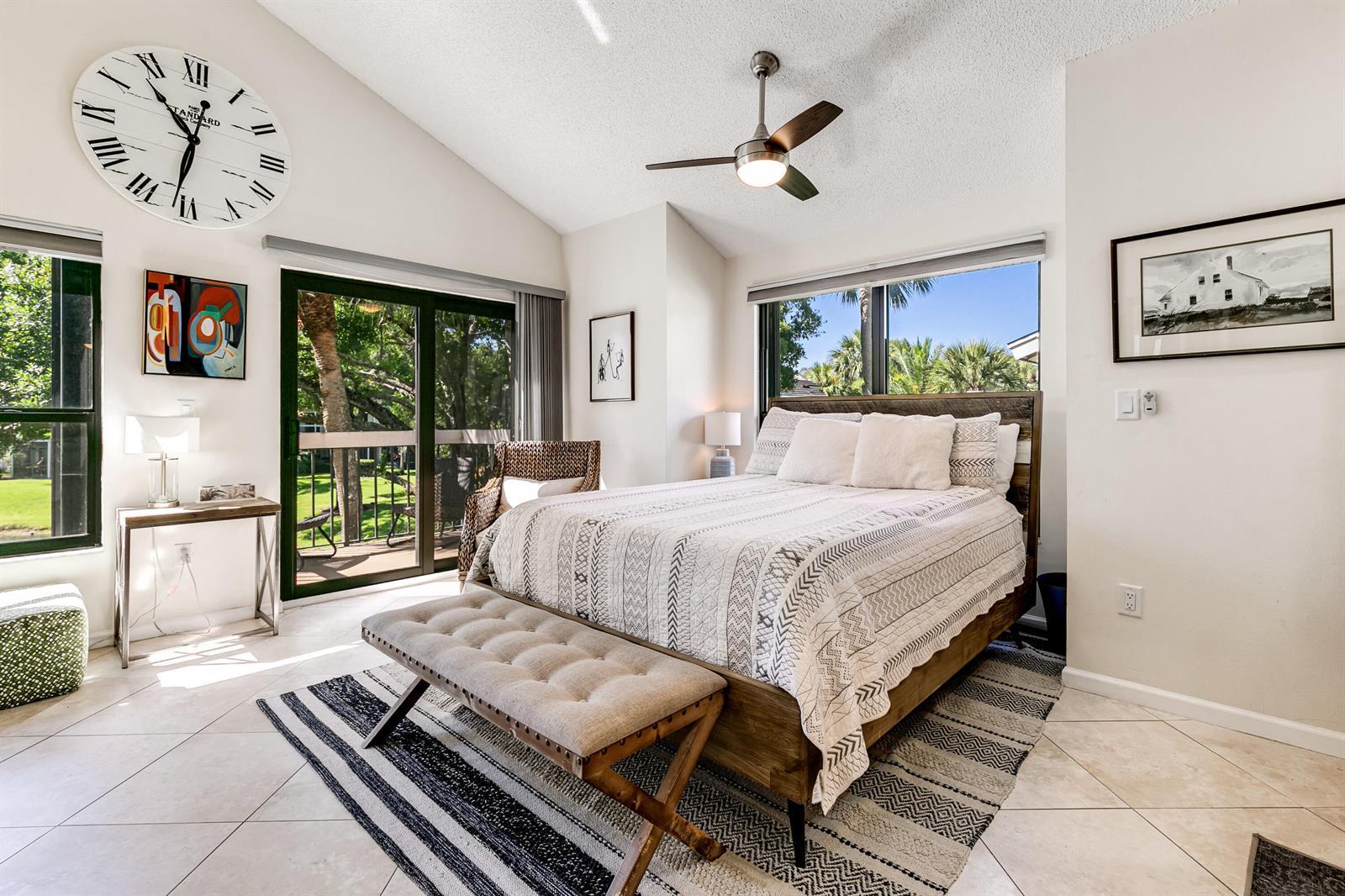 11863 Wimbledon Circle # 527, Wellington FL 33414