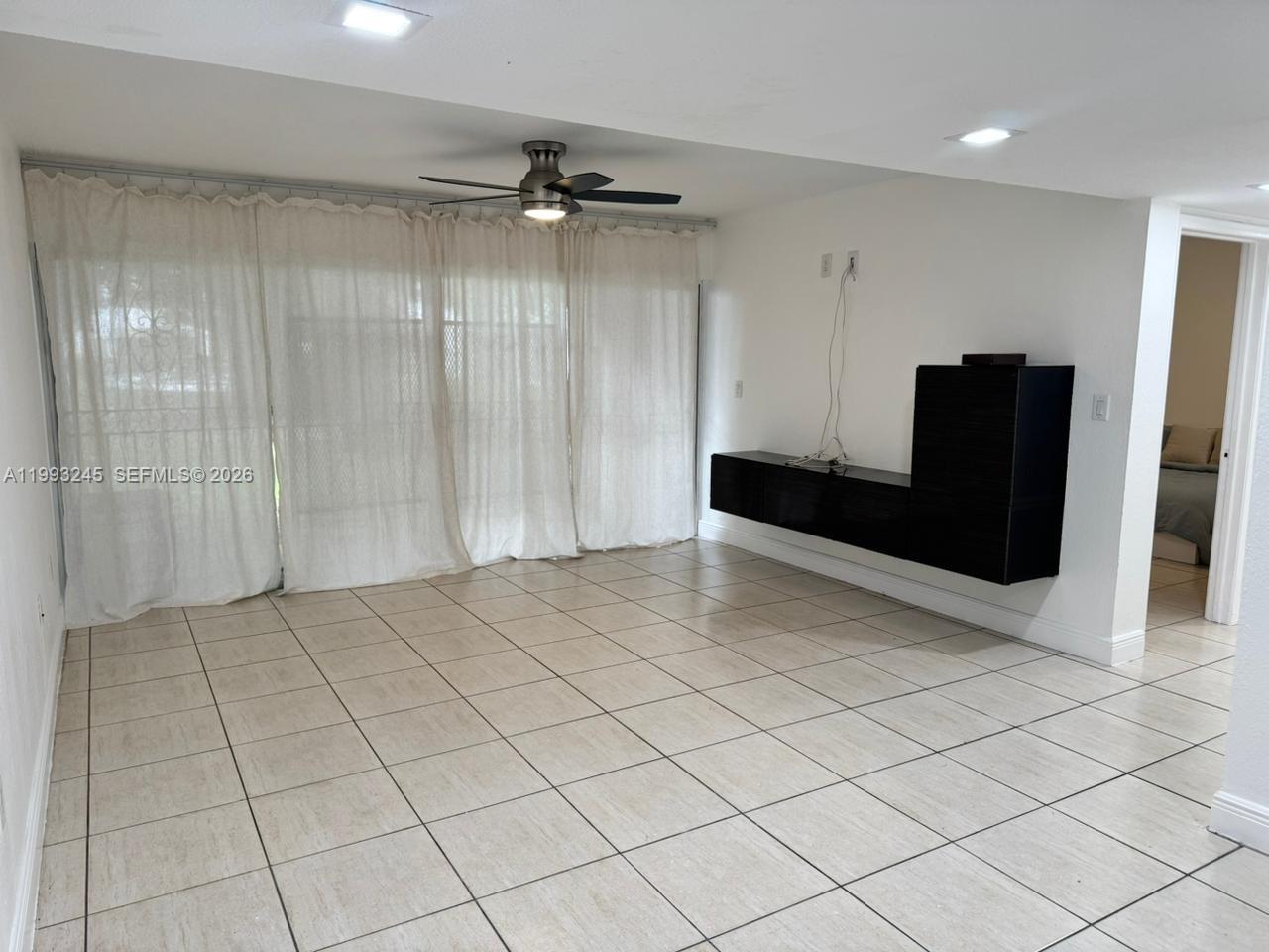 1910 SW 17th Ave # 4, Miami FL 33145 photo 4