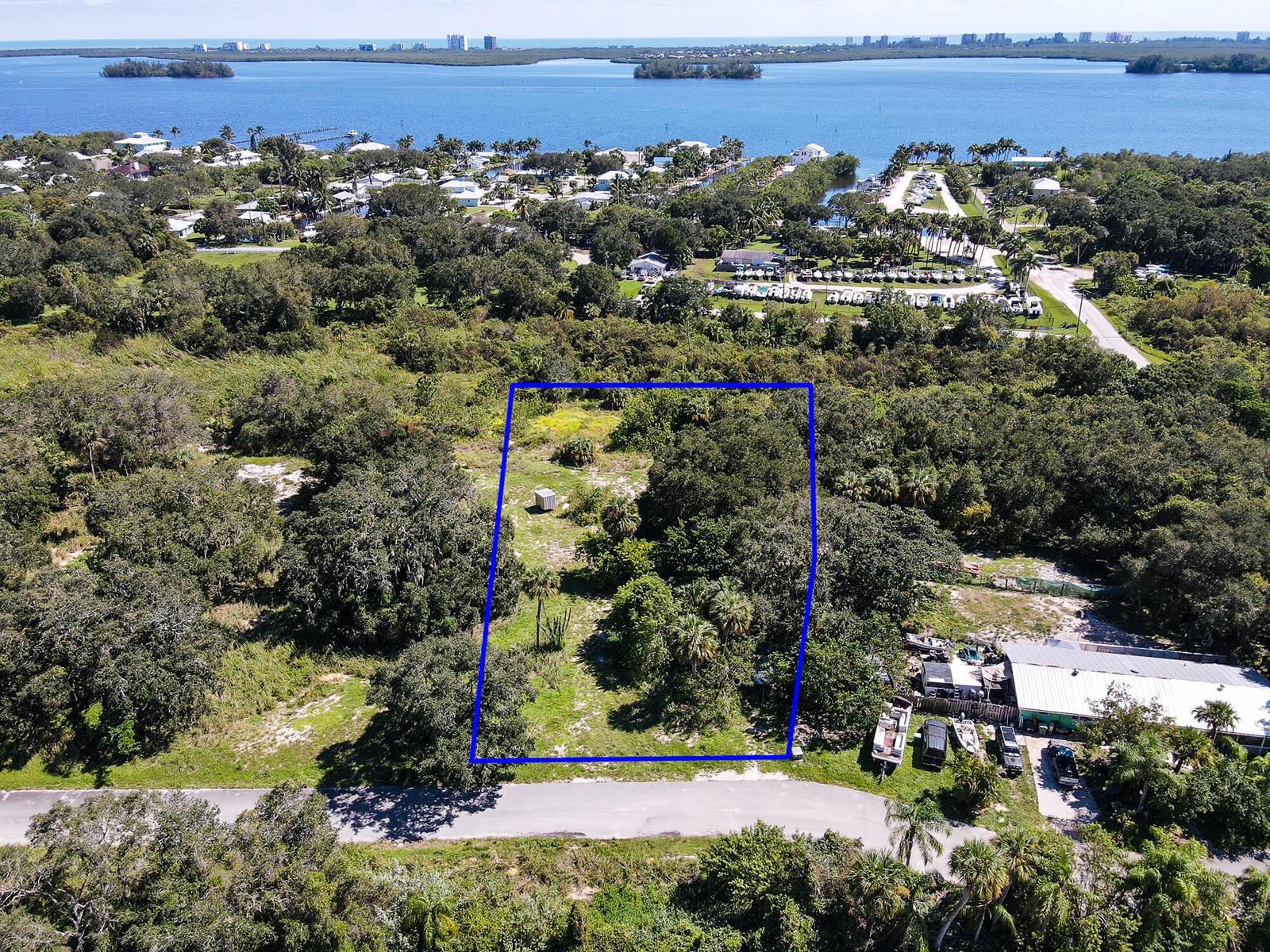 4104 Mariner Oaks Way, Fort Pierce FL 34946