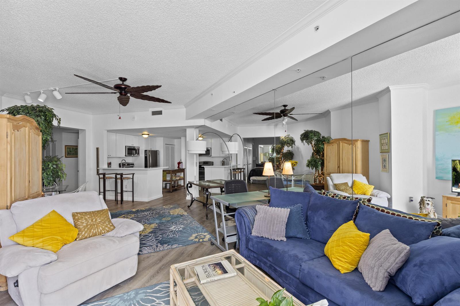 255 Evernia Street # 1518, West Palm Beach FL 33401 photo 3
