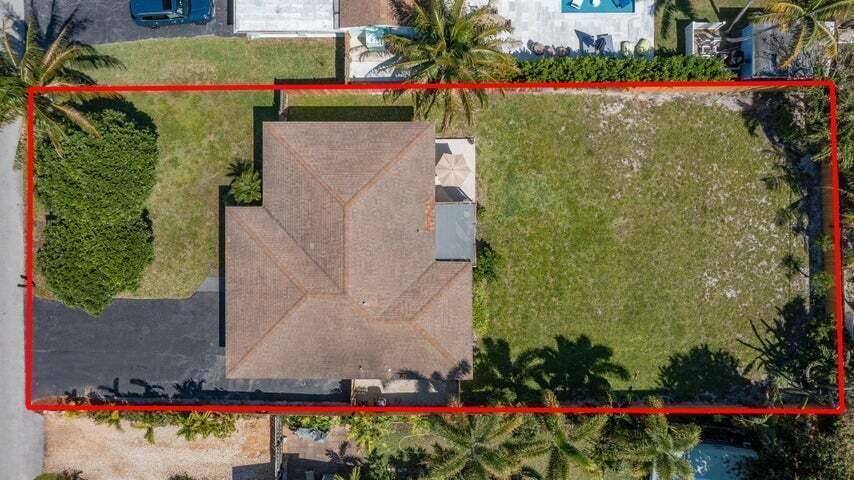 246 NE 14th Street, Delray Beach FL 33444 photo 2