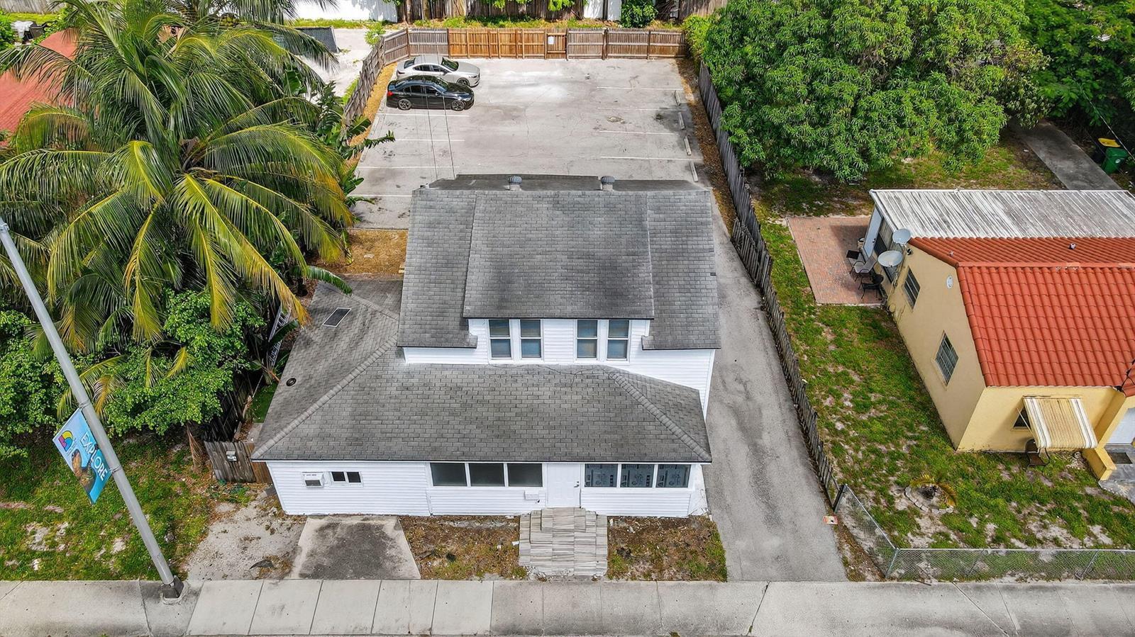 220 SW 16th Street, Dania Beach FL 33004 photo 2