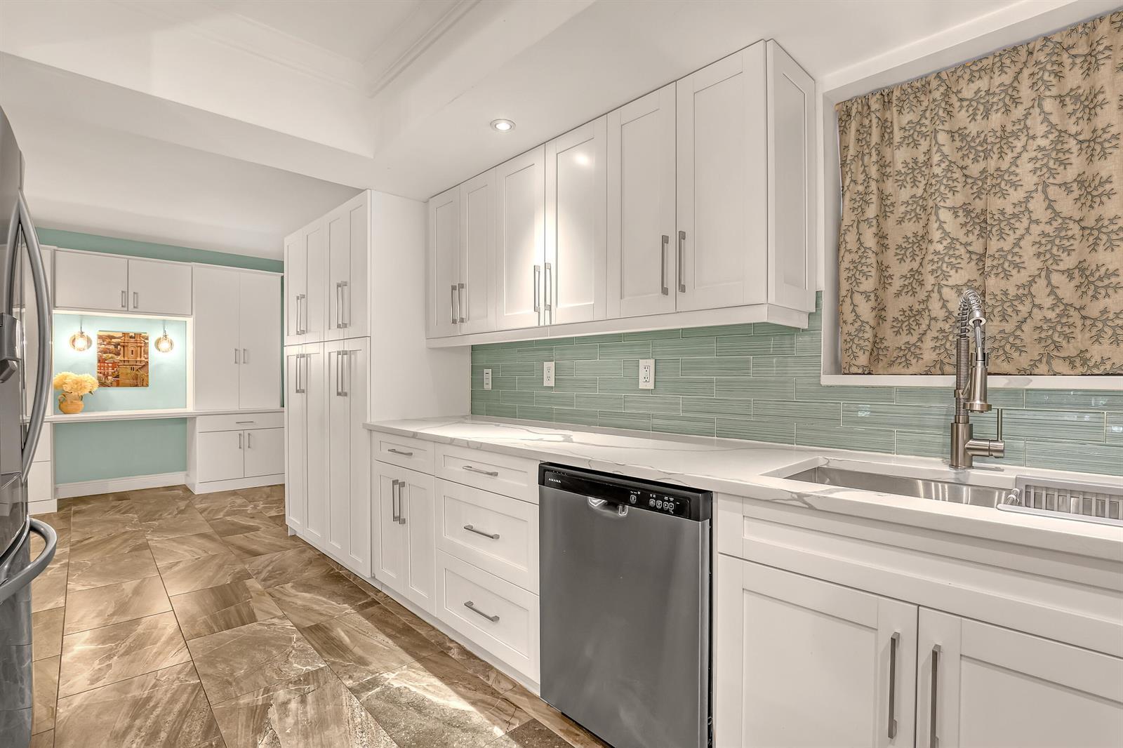 1100 Surf Road # 104, Singer Island FL 33404 photo 5