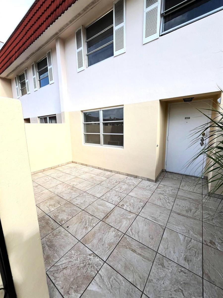 4092 Inverrary Drive Unit B12, Lauderhill FL 33319 photo 3